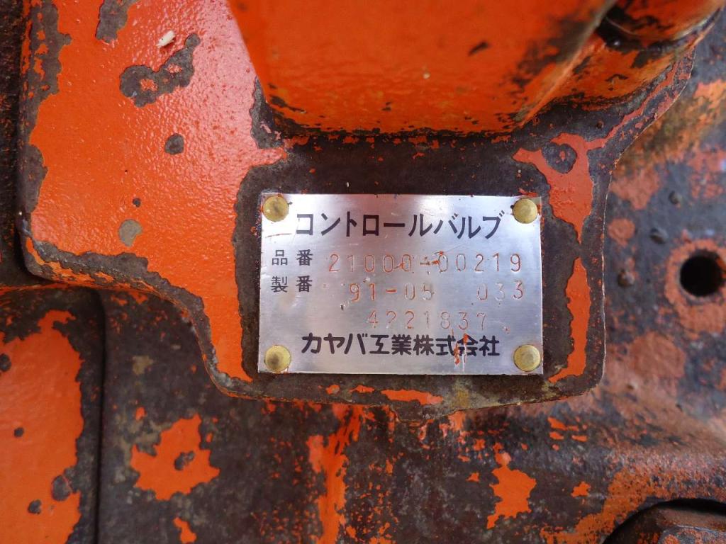 Distribuidor hidraulico para Fiat Hitachi FH200 Foto 4