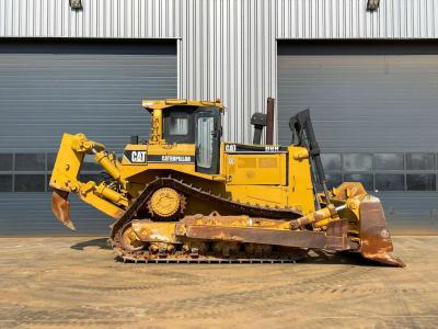Caterpillar D8R vendida por Big Machinery