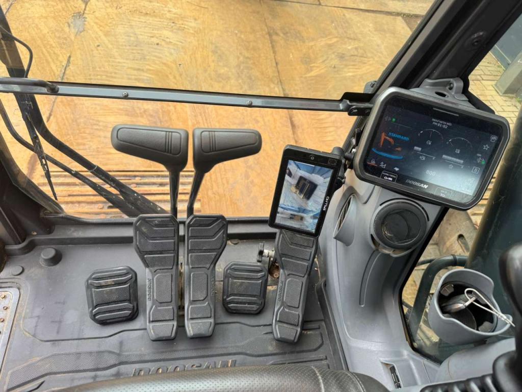 Doosan DX225LC-7 Foto 22
