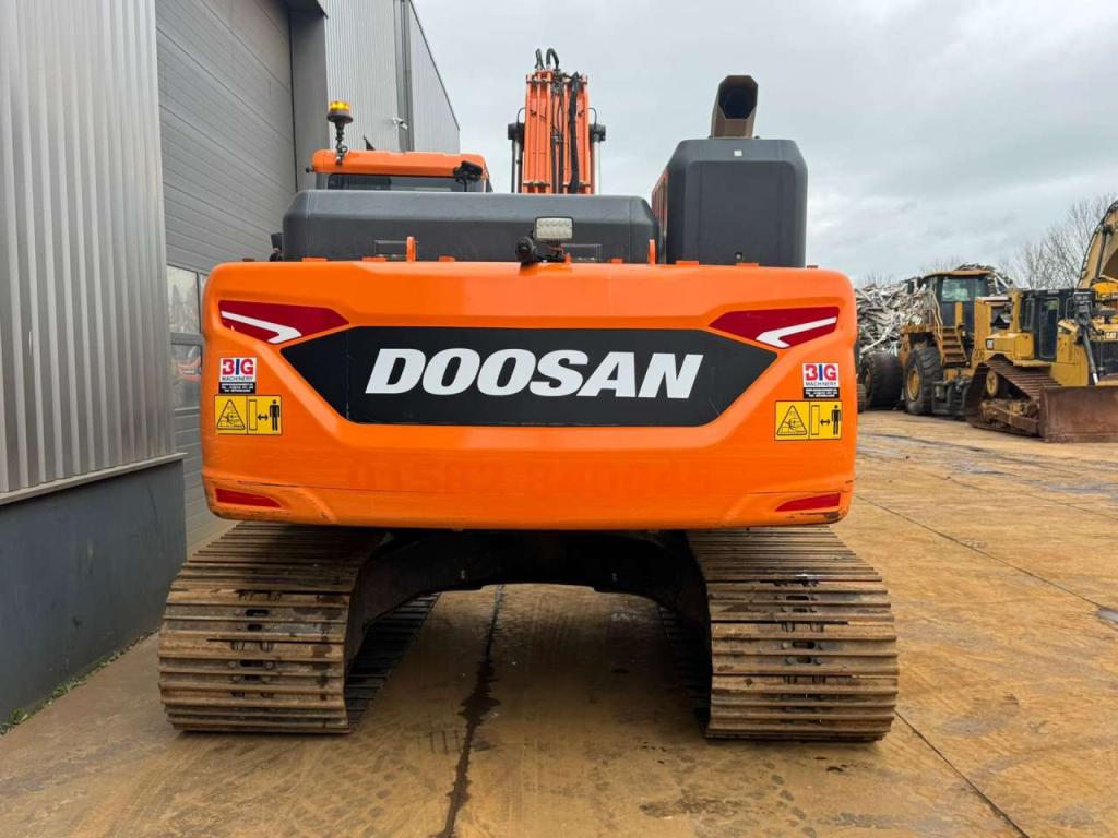 Doosan DX225LC-7 Foto 4