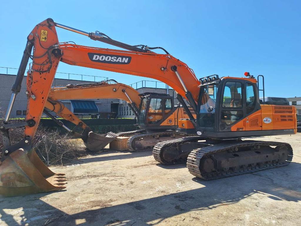Doosan DX 235 NLC-5 Foto 1