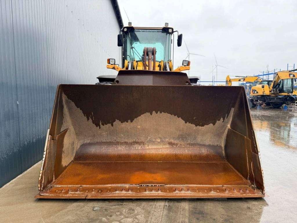 Volvo L120F Foto 6
