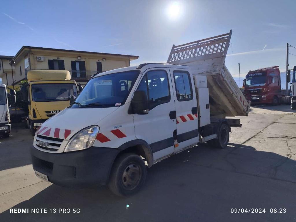 Iveco DAILY 35C12 Foto 1