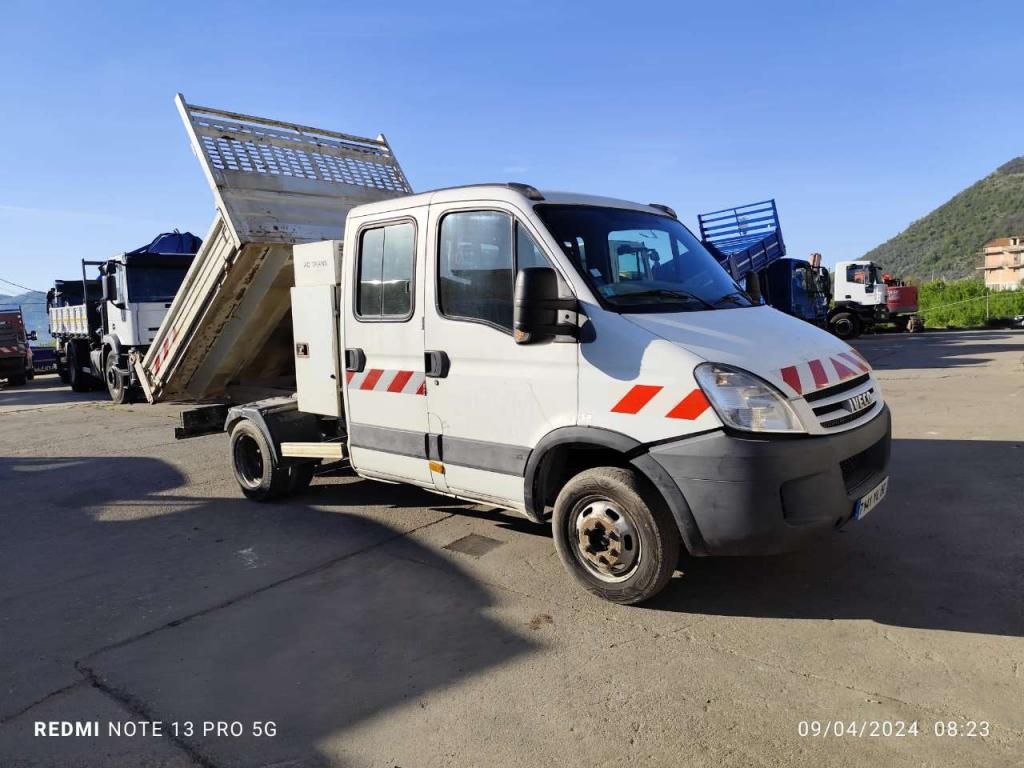 Iveco DAILY 35C12 Foto 2