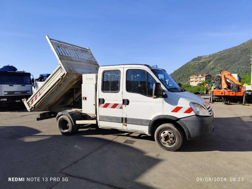 Iveco DAILY 35C12 Foto 30