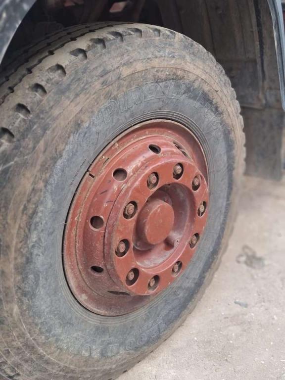 Iveco 330-30 Foto 11