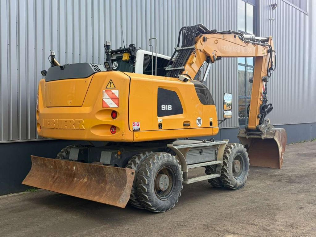 Liebherr A918 Foto 7