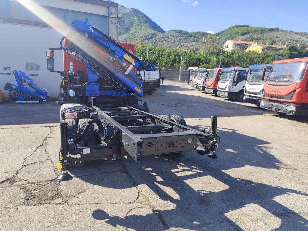 Iveco EUROCARGO 80-190 Foto 16
