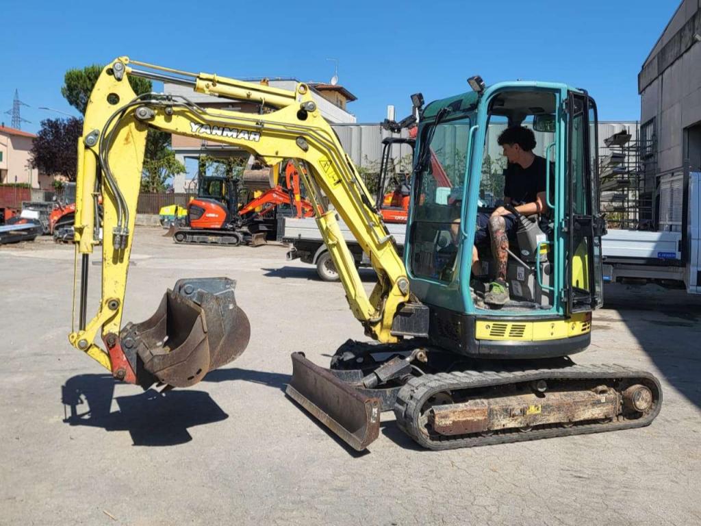 Yanmar VIO33 Foto 1