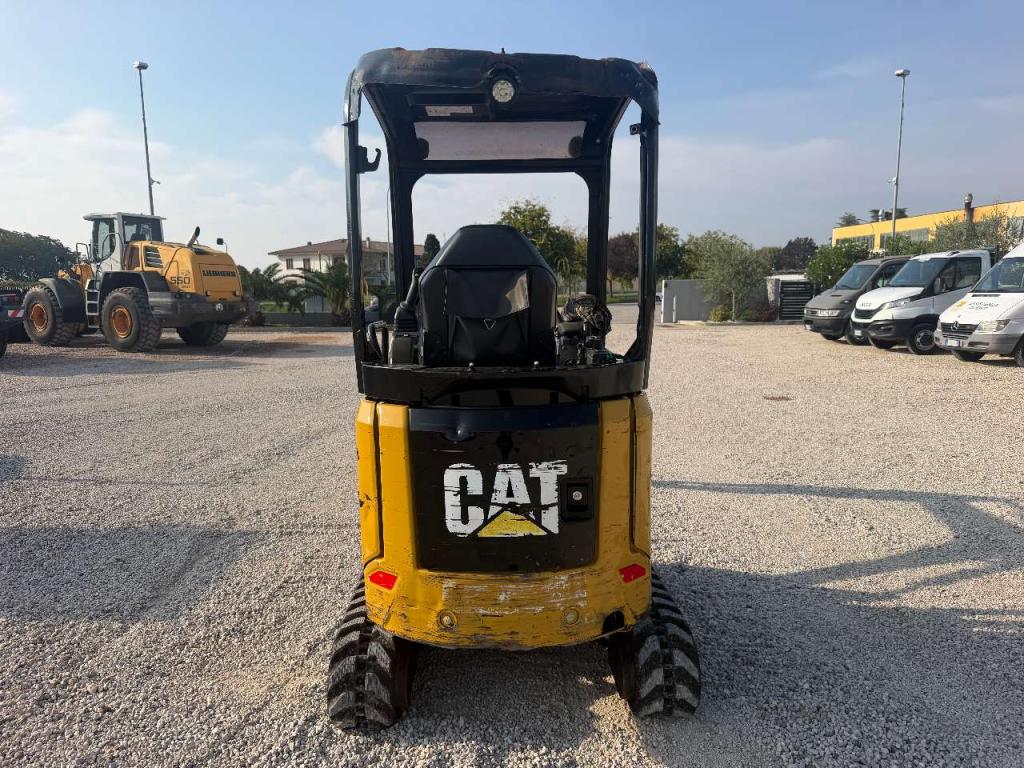 Caterpillar 301.8 Foto 2