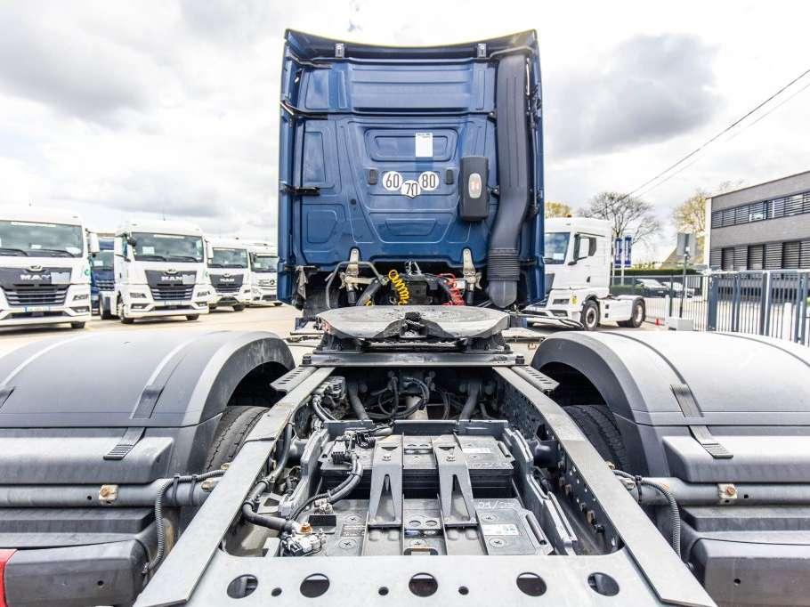 Mercedes-Benz ACTROS 1846 LS +ADR Foto 10