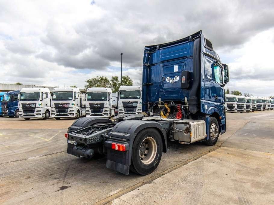 Mercedes-Benz ACTROS 1846 LS +ADR Foto 5