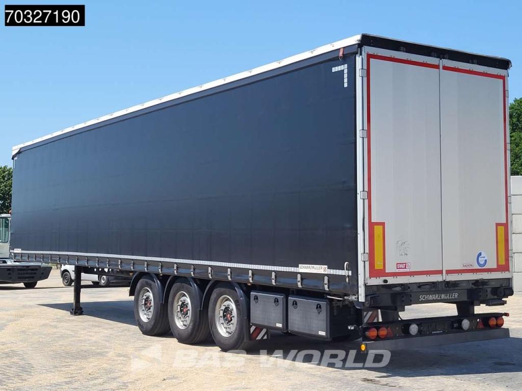 Schwarzmüller Lift + Sliding Roof Lift Axle Hubdach Foto 2