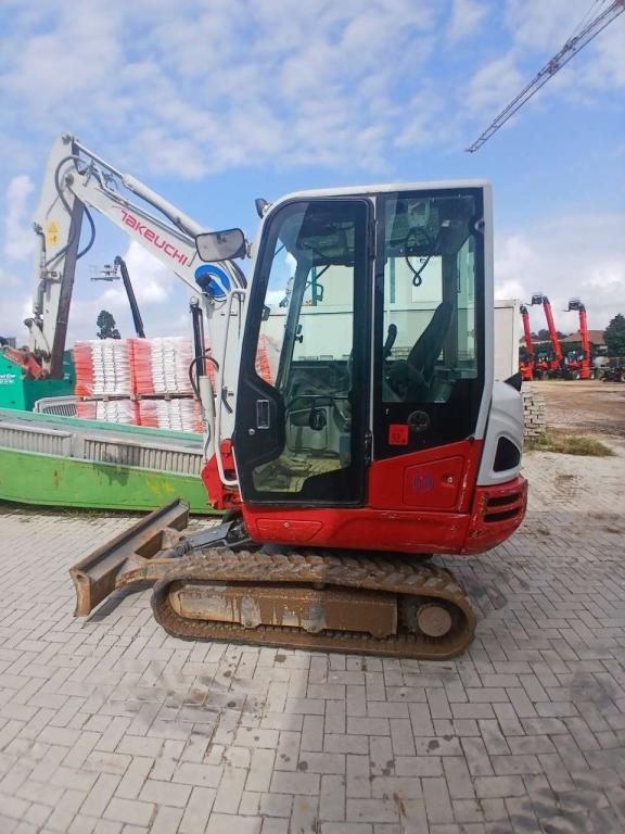 Takeuchi TB230 Foto 3