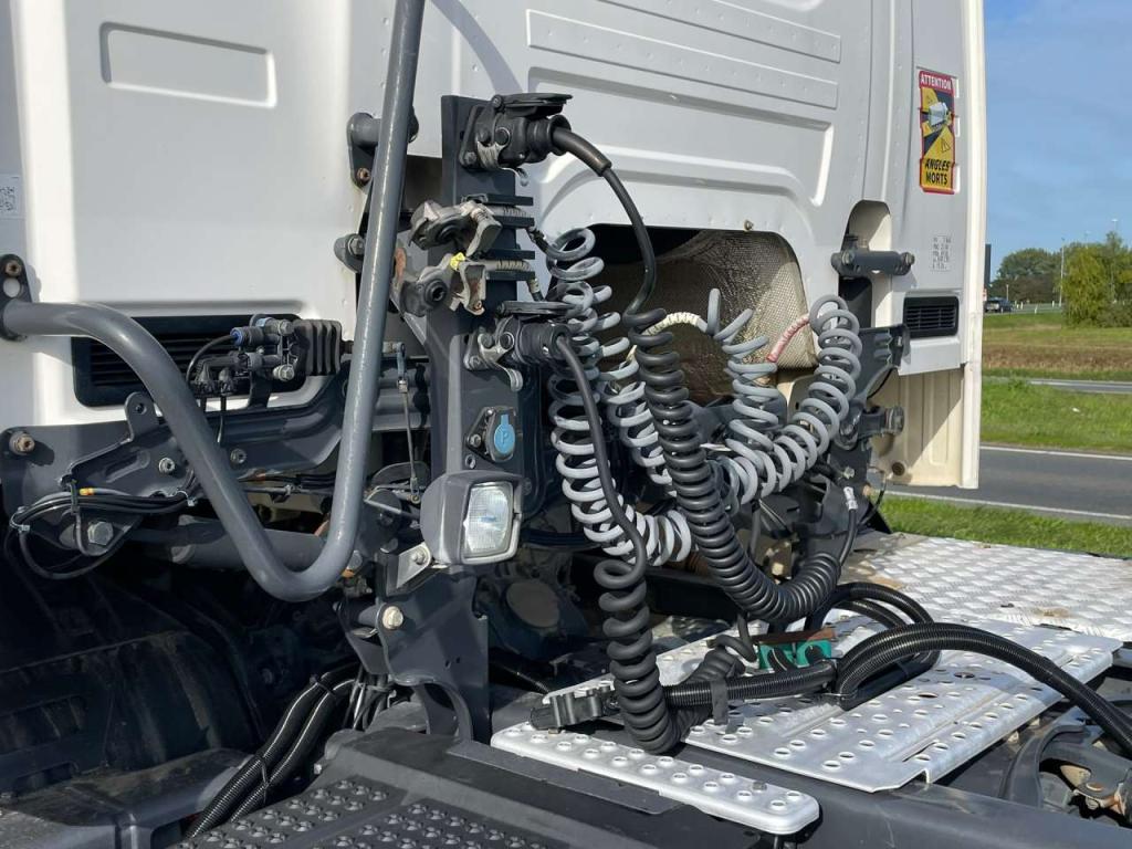 Scania P450 A4X2NA Foto 28