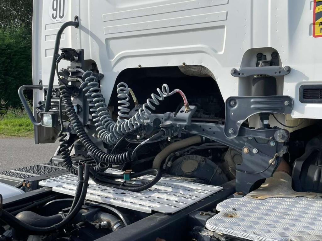 Scania P450 A4X2NA Foto 29