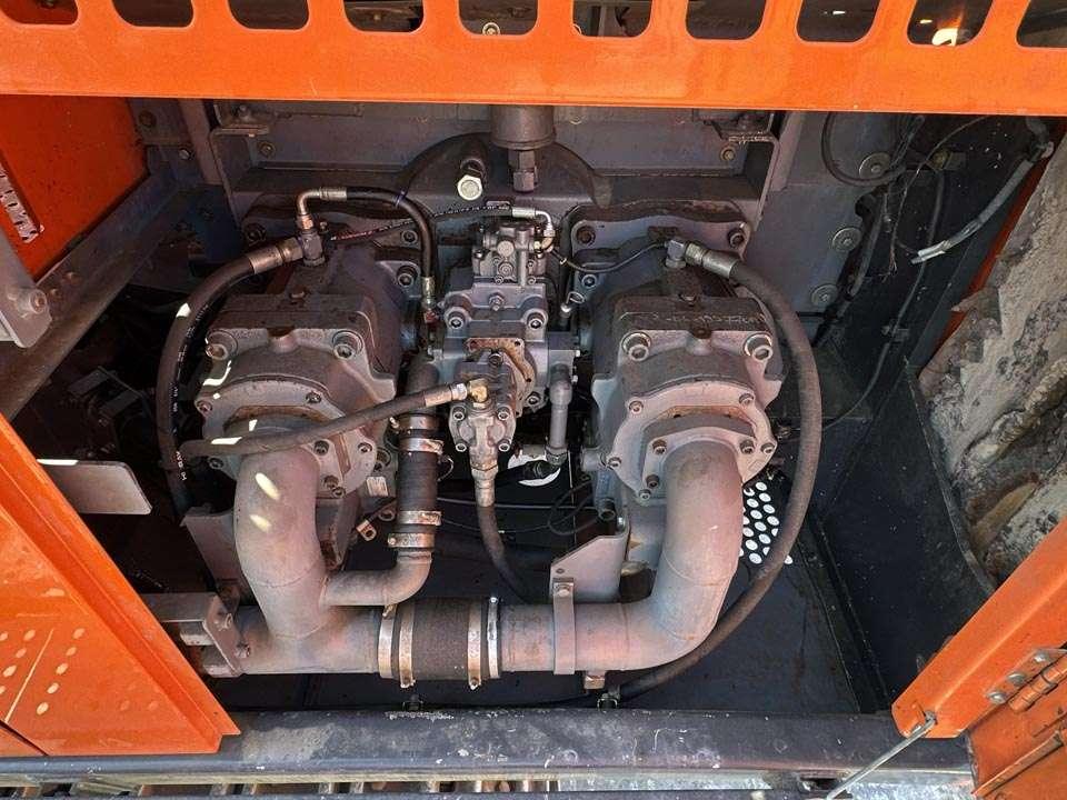 Hitachi ZX870LCR-5B Foto 9