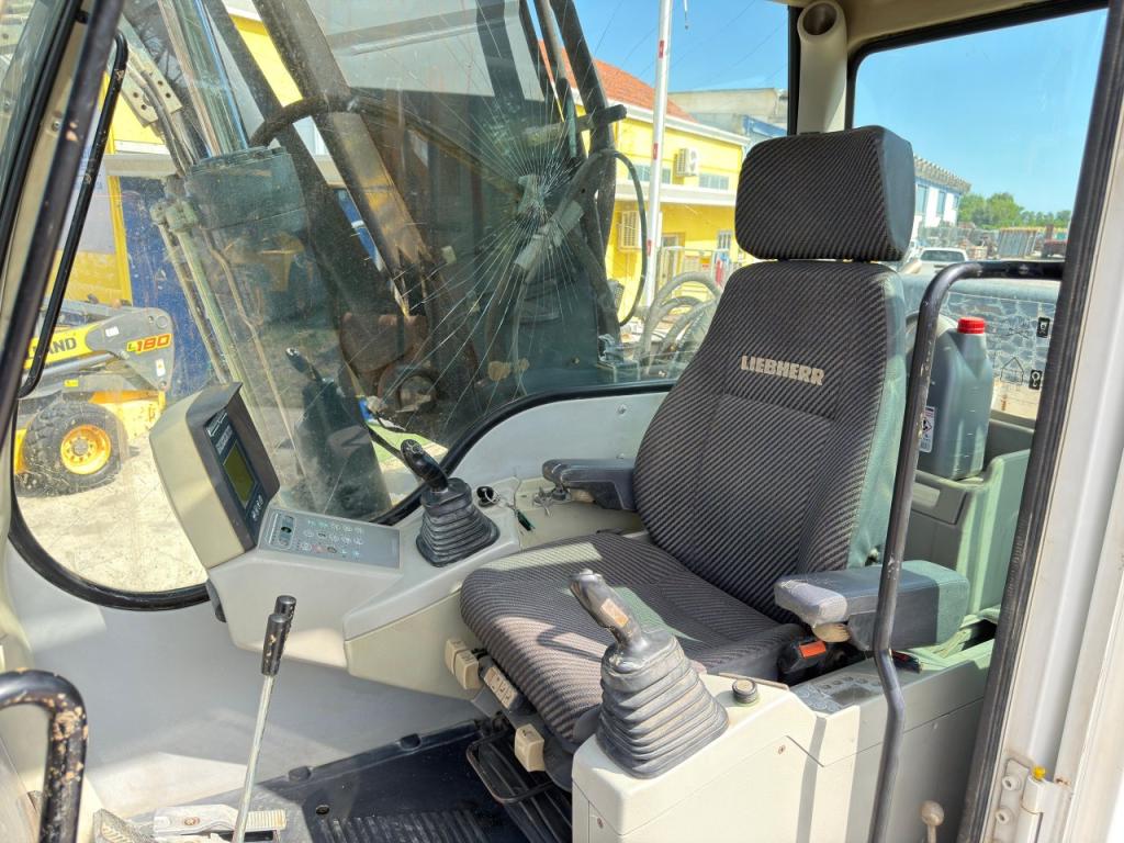 Liebherr R 900 C Litronic Foto 9