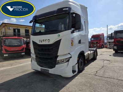 Iveco S-WAY S490 vendida por Procida Macchine S.r.l.