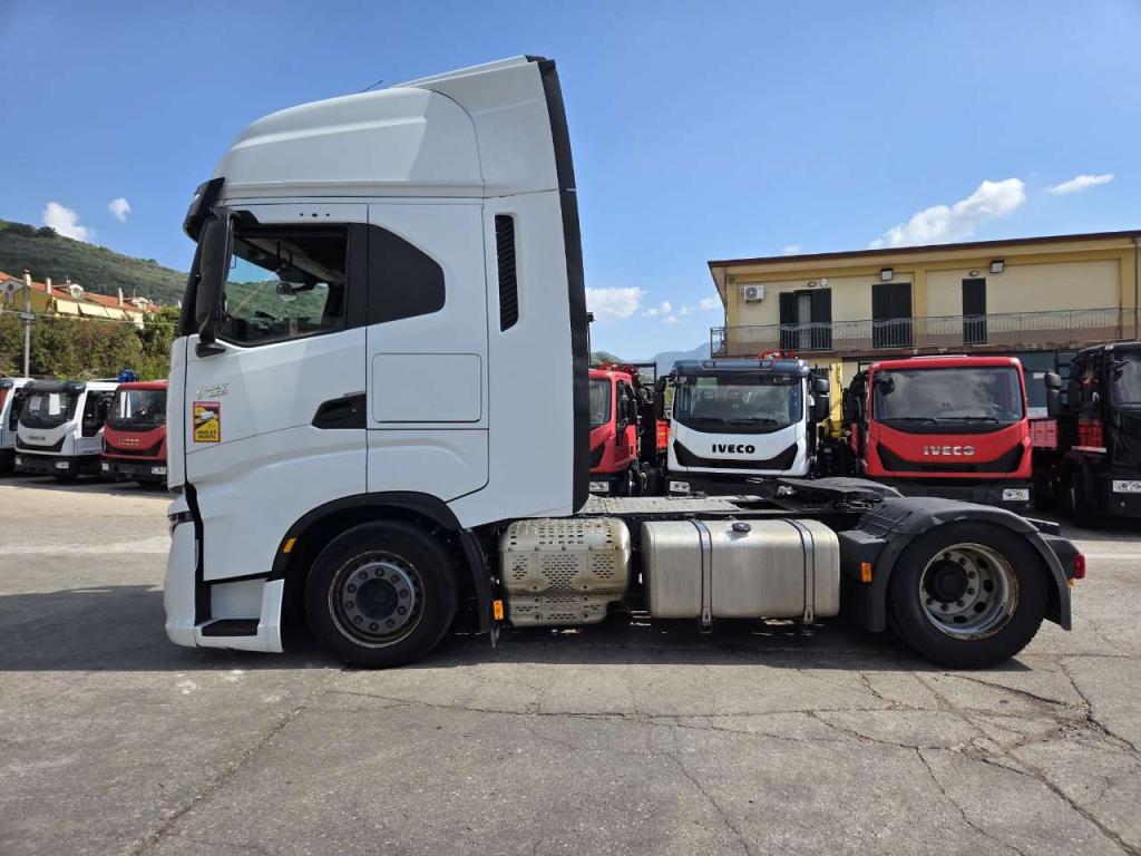 Iveco S-WAY S490 Foto 11