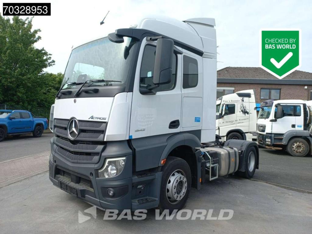 Mercedes-Benz Actros 1842 4X2 RHD Unused! ClassicSpace Foto 1