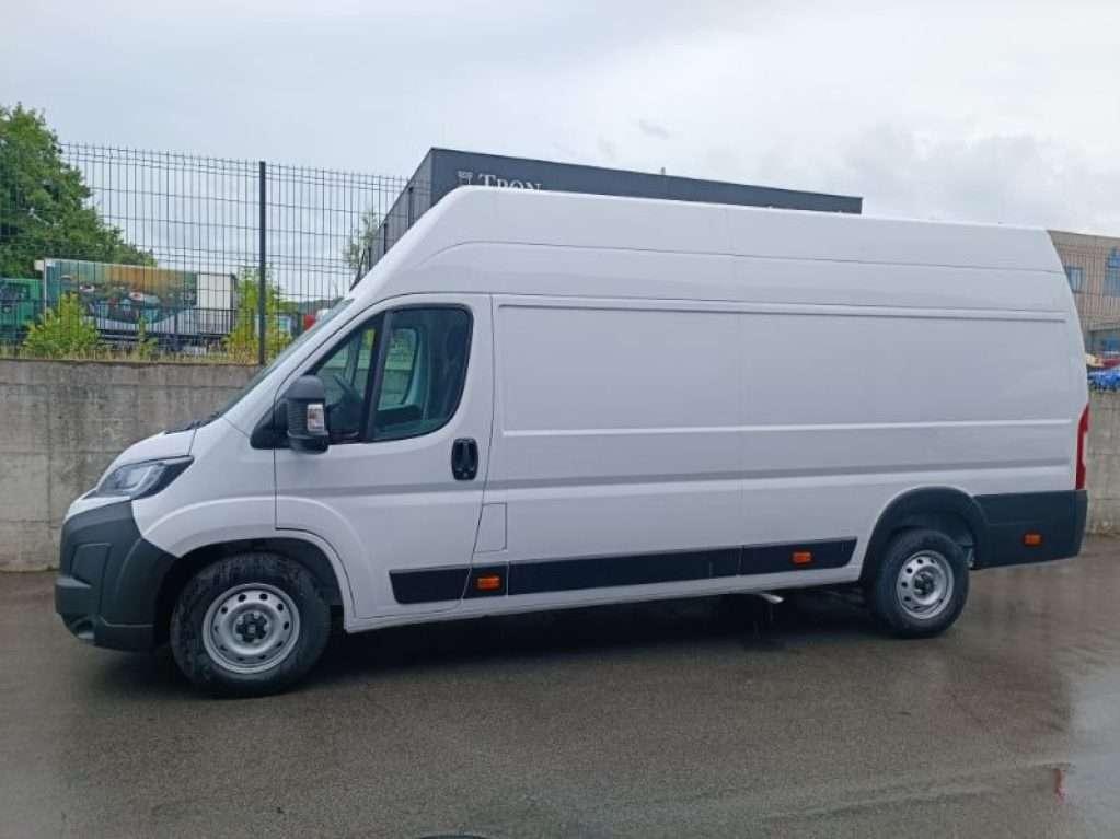 Fiat DUCATO  L4H3 FURGONE STANDARD Foto 3