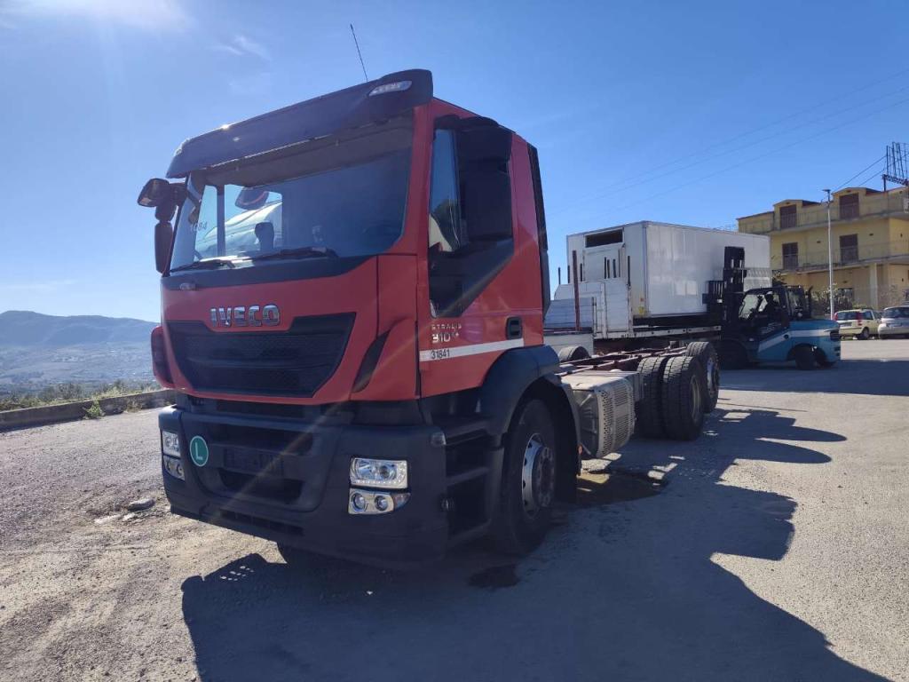 Iveco STRALIS HI-STREET 260S31 Foto 20