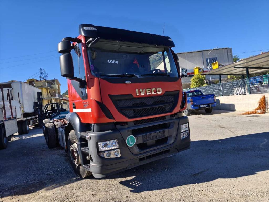 Iveco STRALIS HI-STREET 260S31 Foto 25