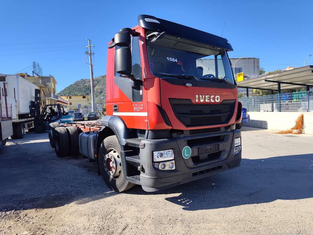 Iveco STRALIS HI-STREET 260S31 Foto 26