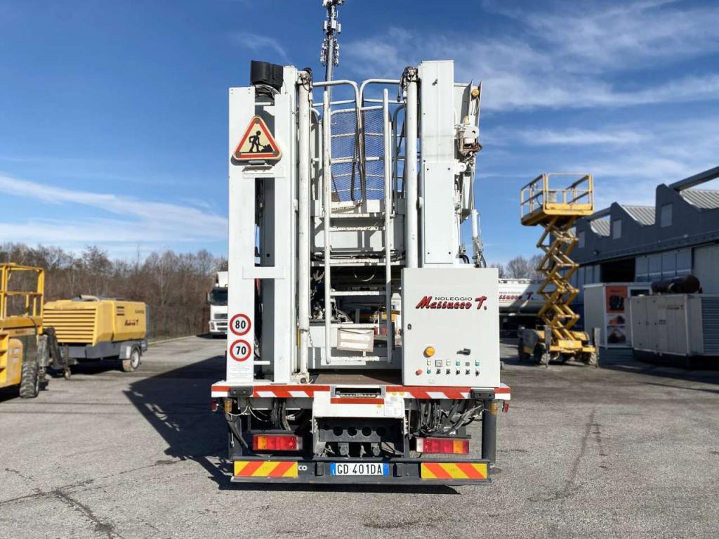 Iveco 310 EEV Foto 12