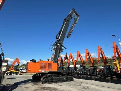 Hitachi KMC750S-7 vendida por Massucco T. Srl