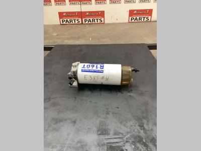 Soporte del filtro de combustible para New Holland E 385 vendida por Massucco T. Srl Area Ricambi