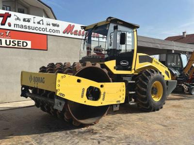 Bomag BW213 PDH-5 vendida por Massucco T. Srl