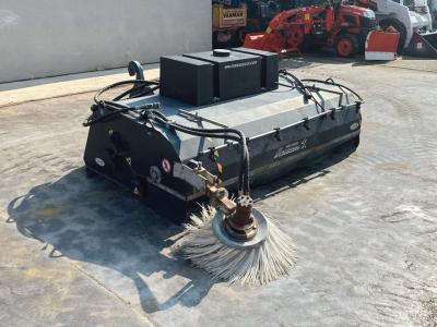 Uemme MANTA 2100 HD vendida por Massucco T. Srl Area Ricambi
