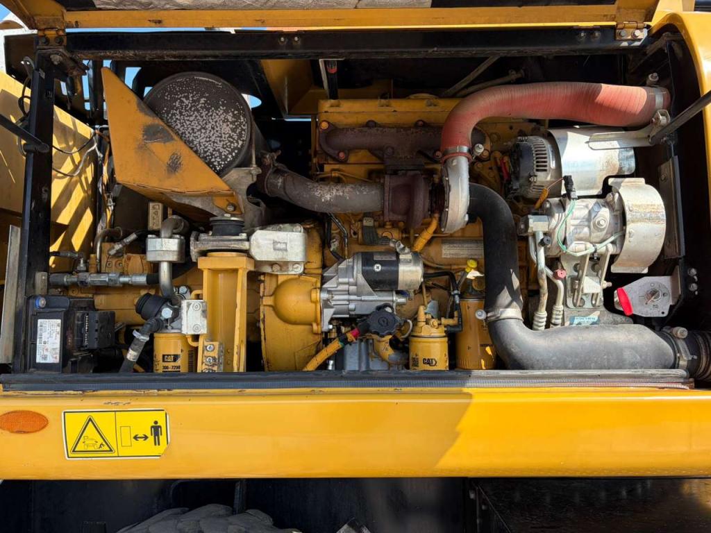 Caterpillar M313D VA - Outriggers + Blade Foto 28