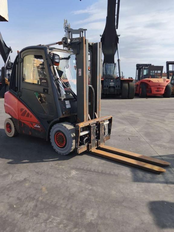 Linde H35D-02 Foto 2