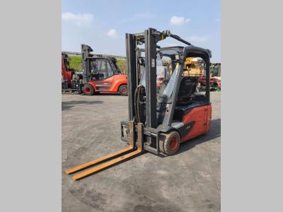 Linde E20L-02 vendida por Uni.Trucks Srl