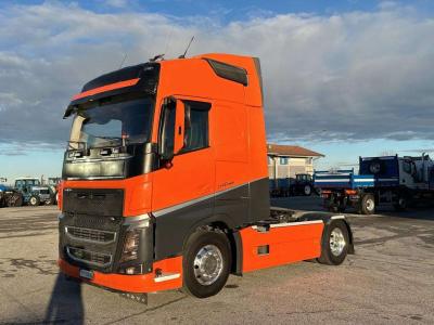 Volvo FH 540 42T 4x2 vendida por Massucco T. Srl