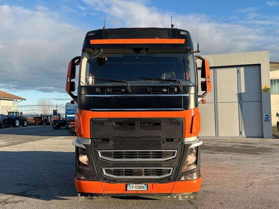 Volvo FH 540 42T 4x2 Foto 23