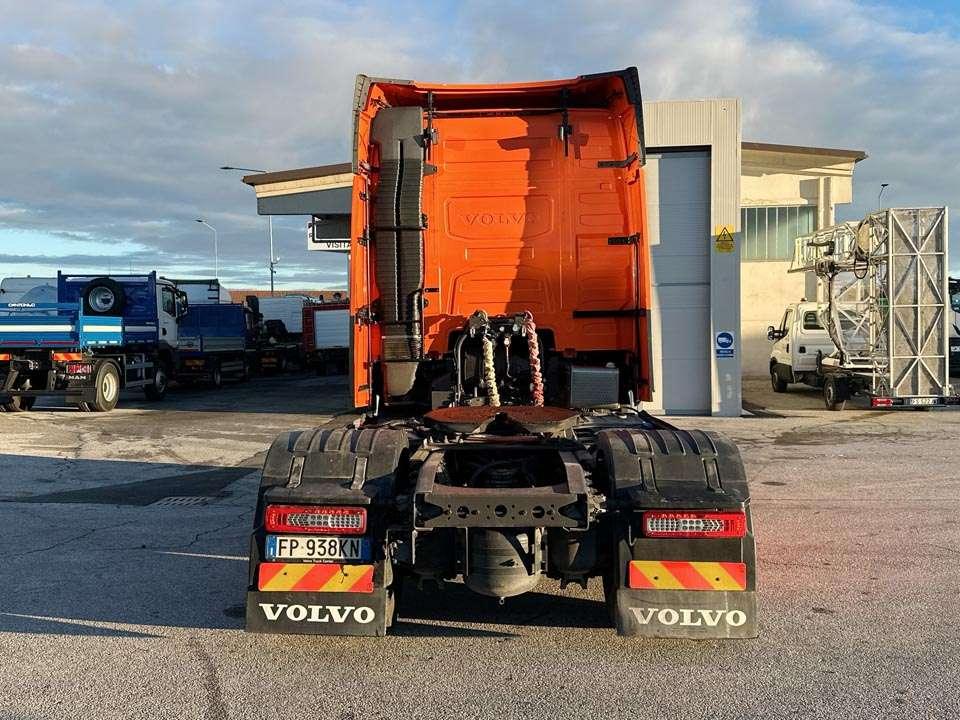 Volvo FH 540 42T 4x2 Foto 26