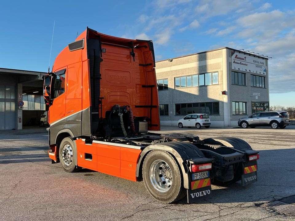Volvo FH 540 42T 4x2 Foto 3