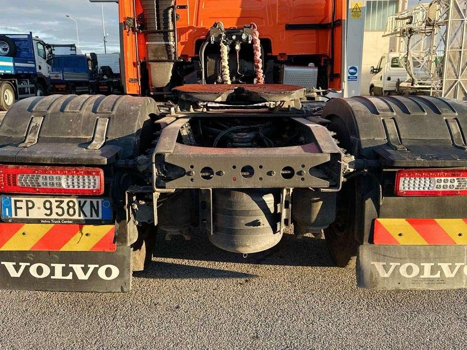 Volvo FH 540 42T 4x2 Foto 9