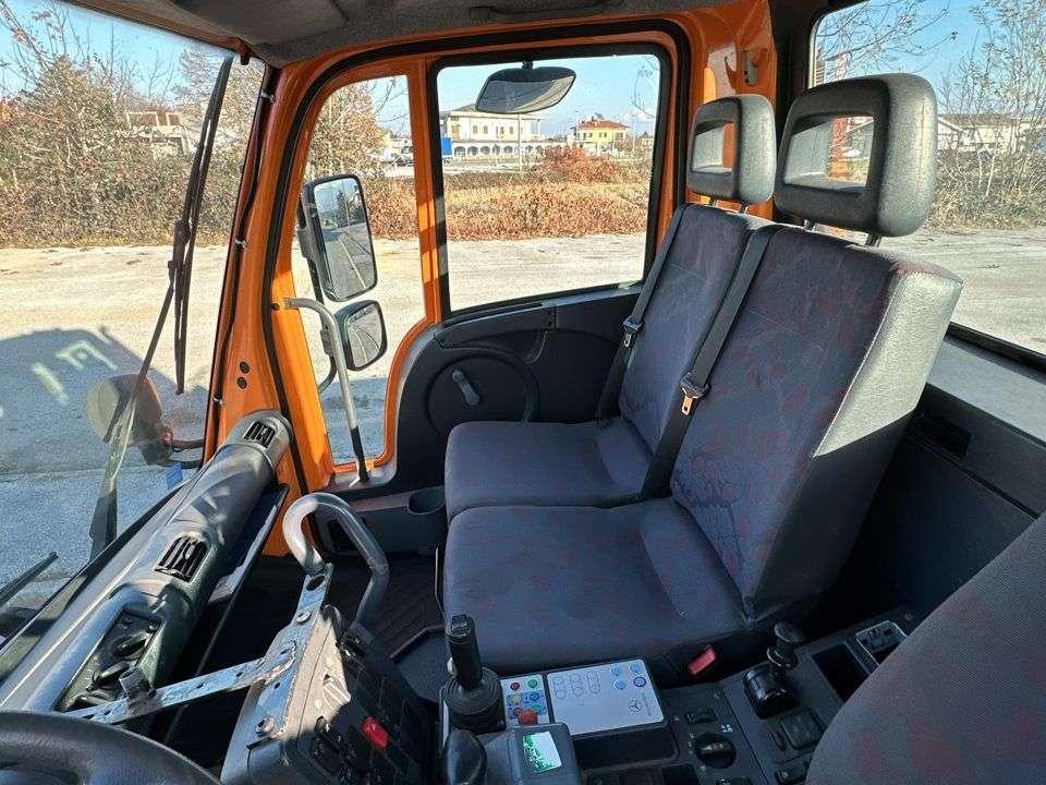 Mercedes-Benz Unimog 405-10 4X4 Foto 10