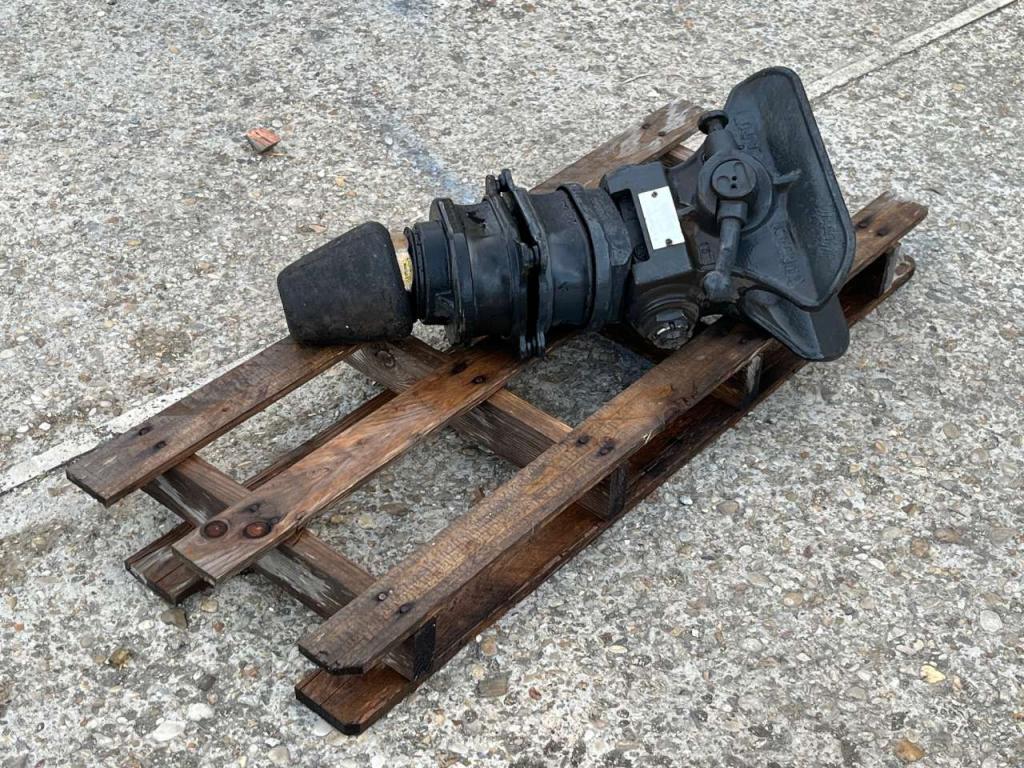 V. ORLANDI CAMPANA Foto 2