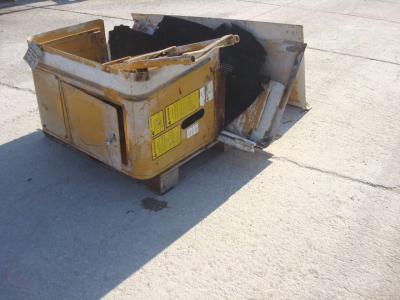 Capó y panel de carrocería para Fiat Allis FR 12 vendida por OLM 90 Srl
