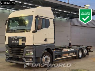 Man TGX 26.460 6X2 Lift Axle Full Air Retarder Automatic Euro 6 vendida por BAS World B.V.