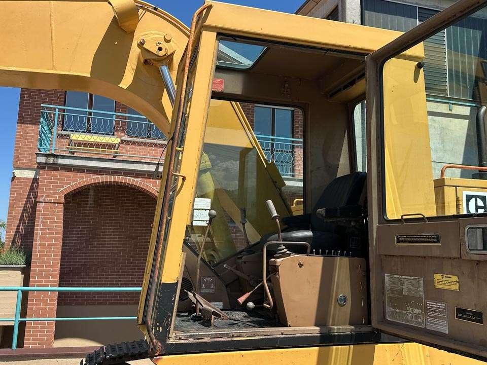 Caterpillar 215B LC Foto 11