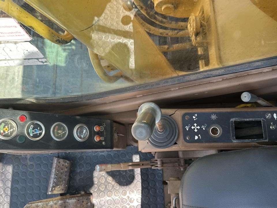 Caterpillar 215B LC Foto 14