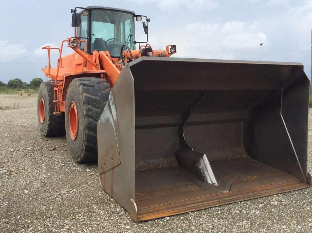 Fiat Hitachi W270 Foto 1