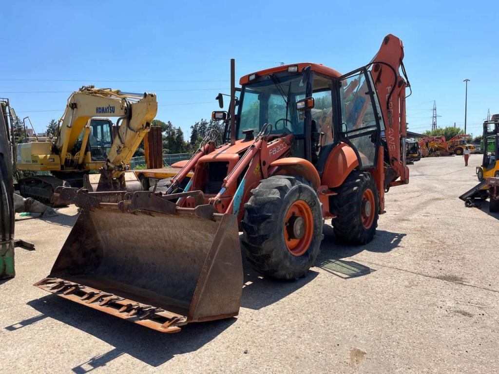 Fiat Hitachi FB200 Foto 1